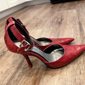 Nine West Scarlet Croc-Patterned Heels
